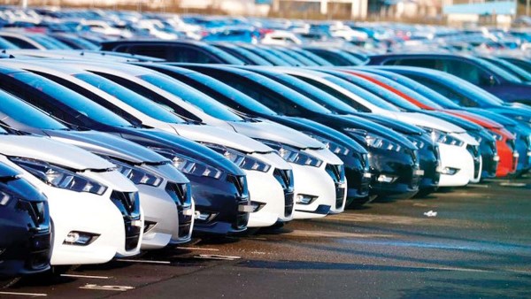 انفجار شاحن سيارة تسلا وأول لقطات تجسسية لـ بي واي دي دولفين