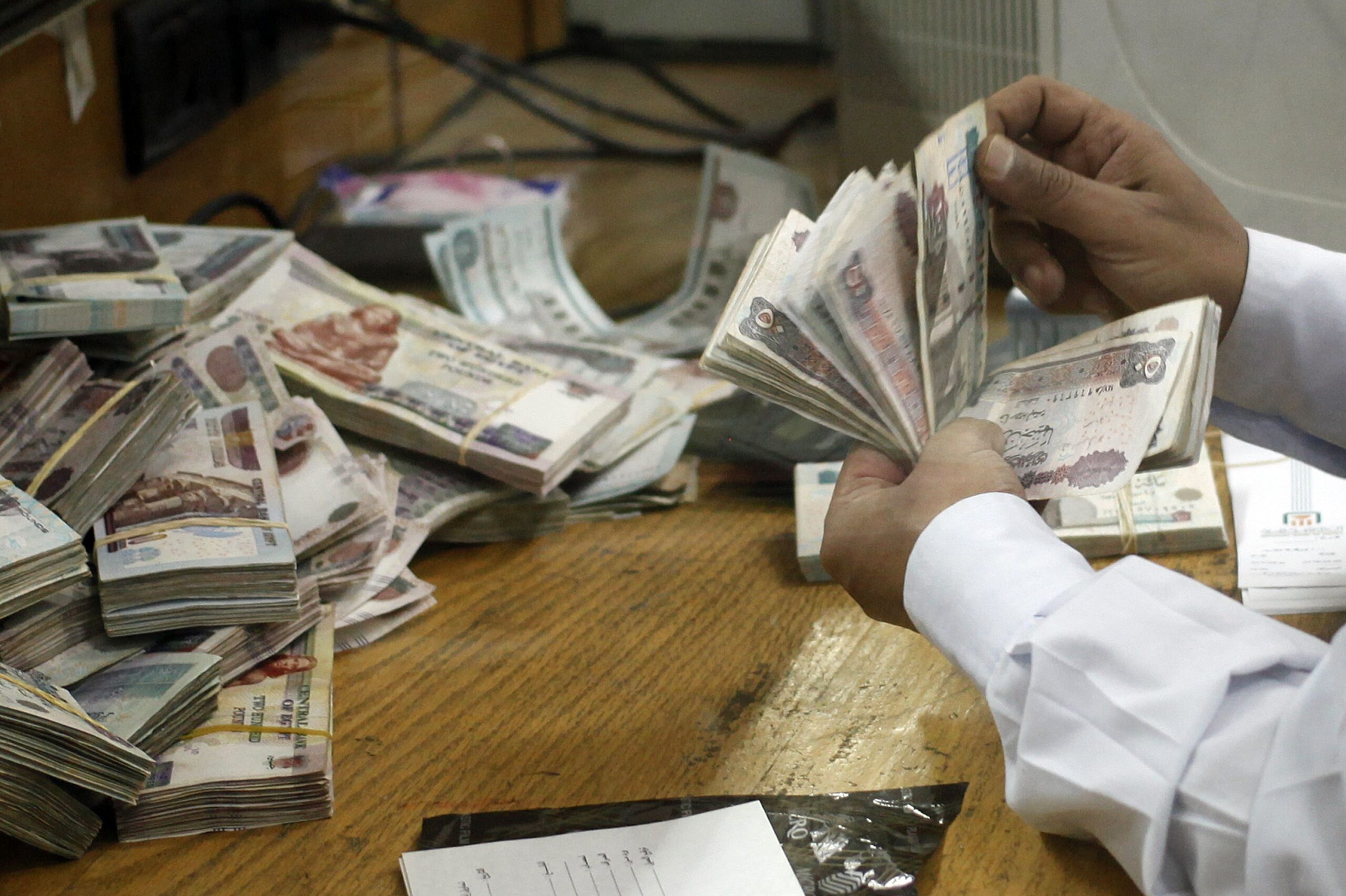 أفضل شهادات الادخار والاستثمار المتوافقة مع الشريعة الإسلامية في البنوك المصرية لعام 2026