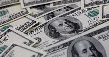 السعودية نيوز : 
                                            الدولار لحظة بلحظة.. 47.50 جنيه سعر شراء الأخضر فى بنك التعمير والإسكان